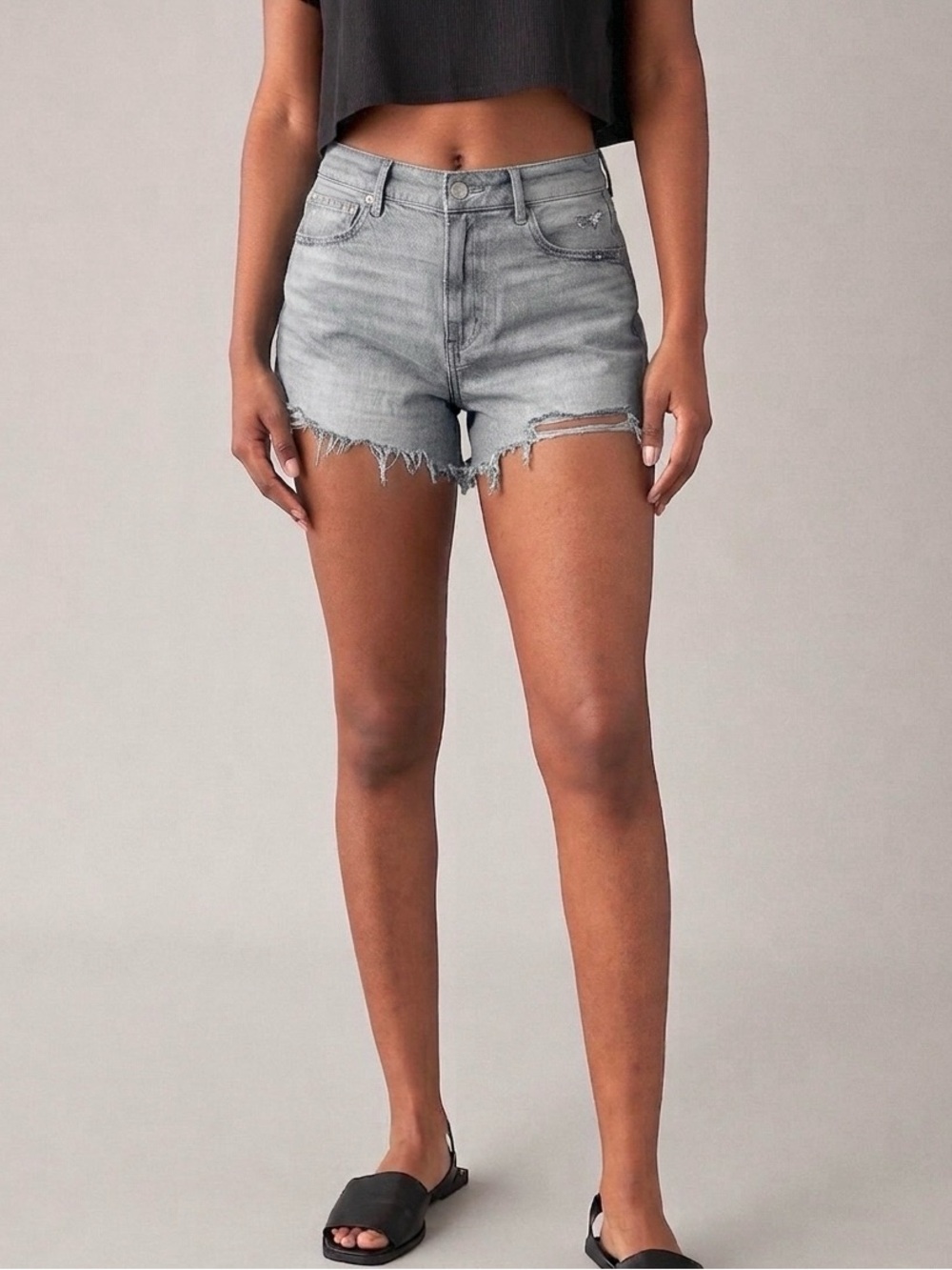NWOT American Eagle Strigid Relaxed Light Gray Distressed Cotton Denim Shorts